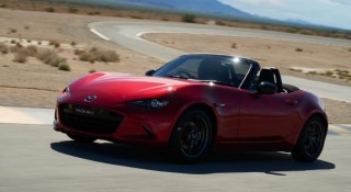 Mazda MX-5 chính thức ra mắt Việt Nam: Roadster 2 cửa Nhật Bản giá từ 1,339 tỷ đồng